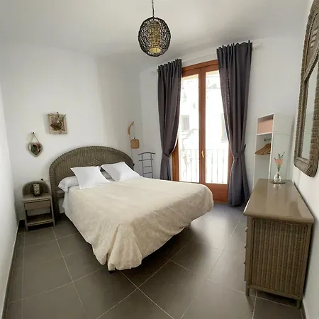 Rural Monetze Apartment Tivissa